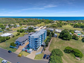 Koola Beach Apartments Bargara